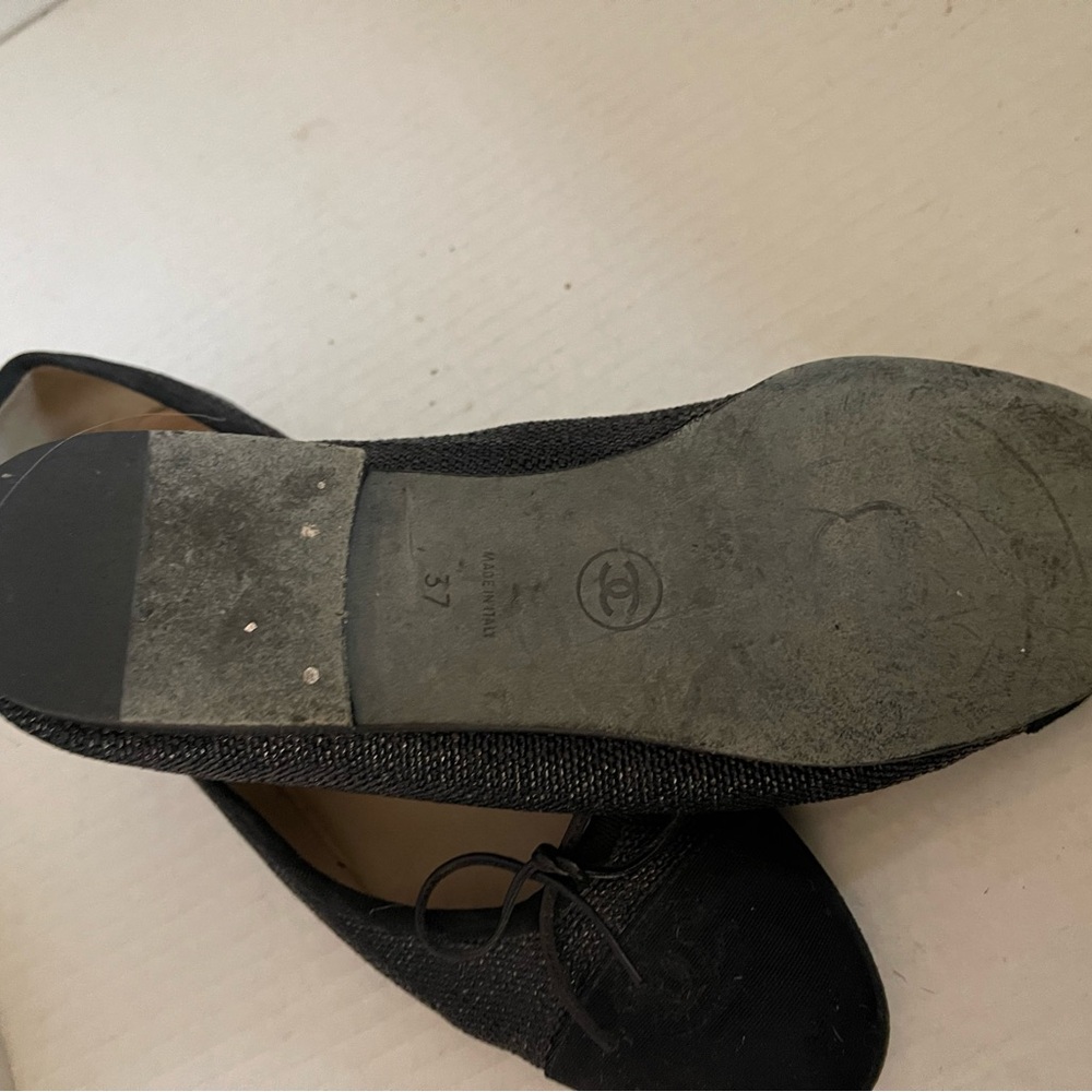 CHANEL black leather and woven ballet flats preowned great condition size 37 US7 - Picture 5 of 8